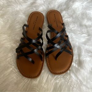 Black flat strappy sandals
